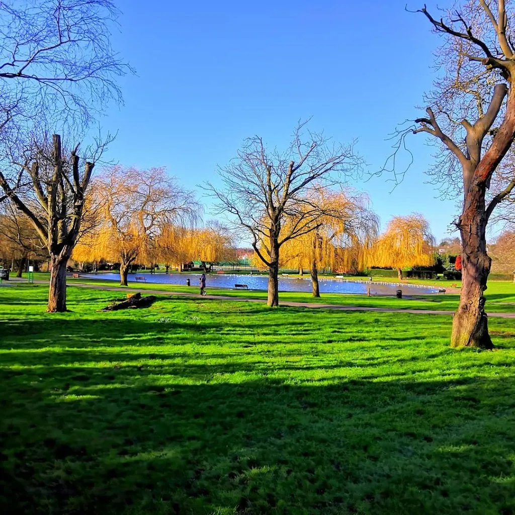 Broomfield Park