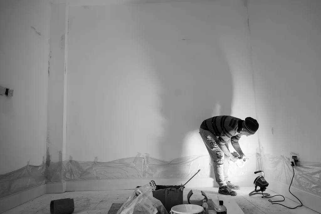 Brush Strokes Decorating