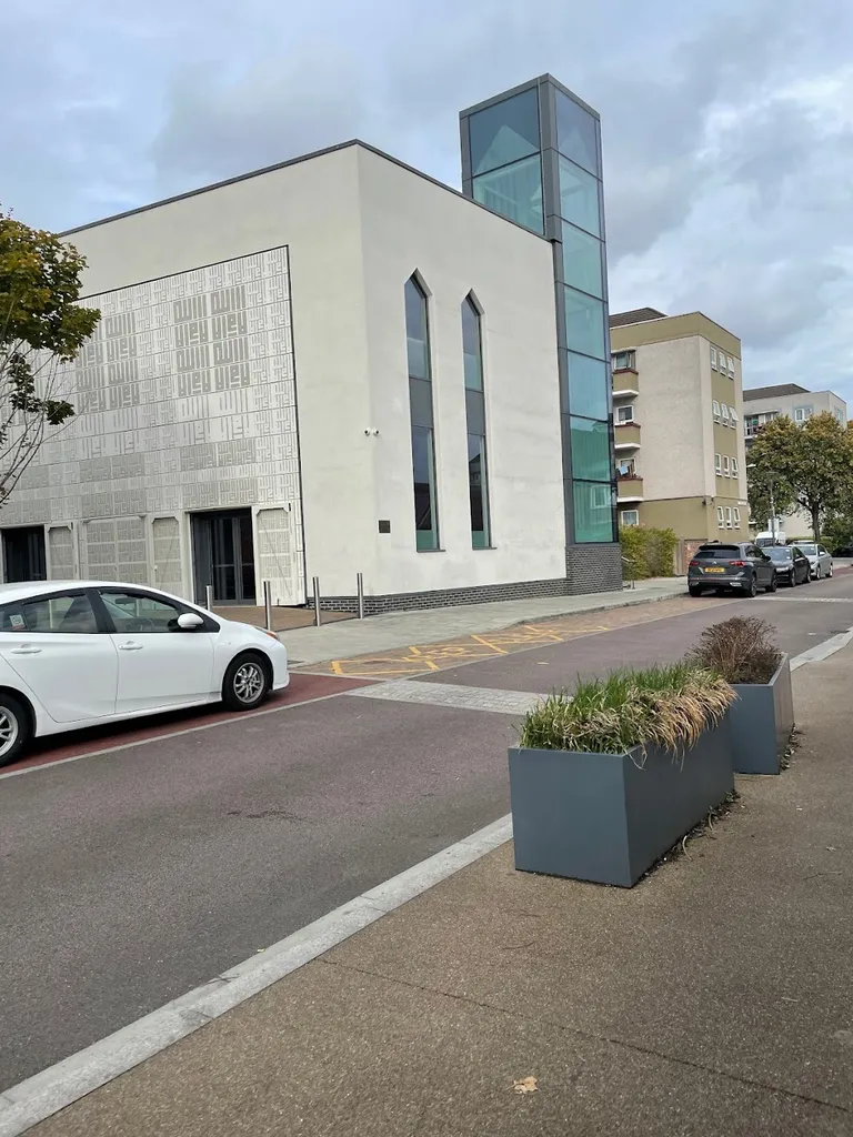 Burdett Estate Mosque
