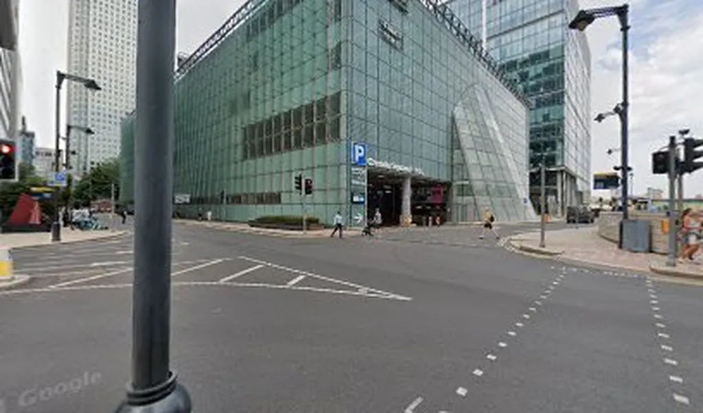 Canada Square Parking