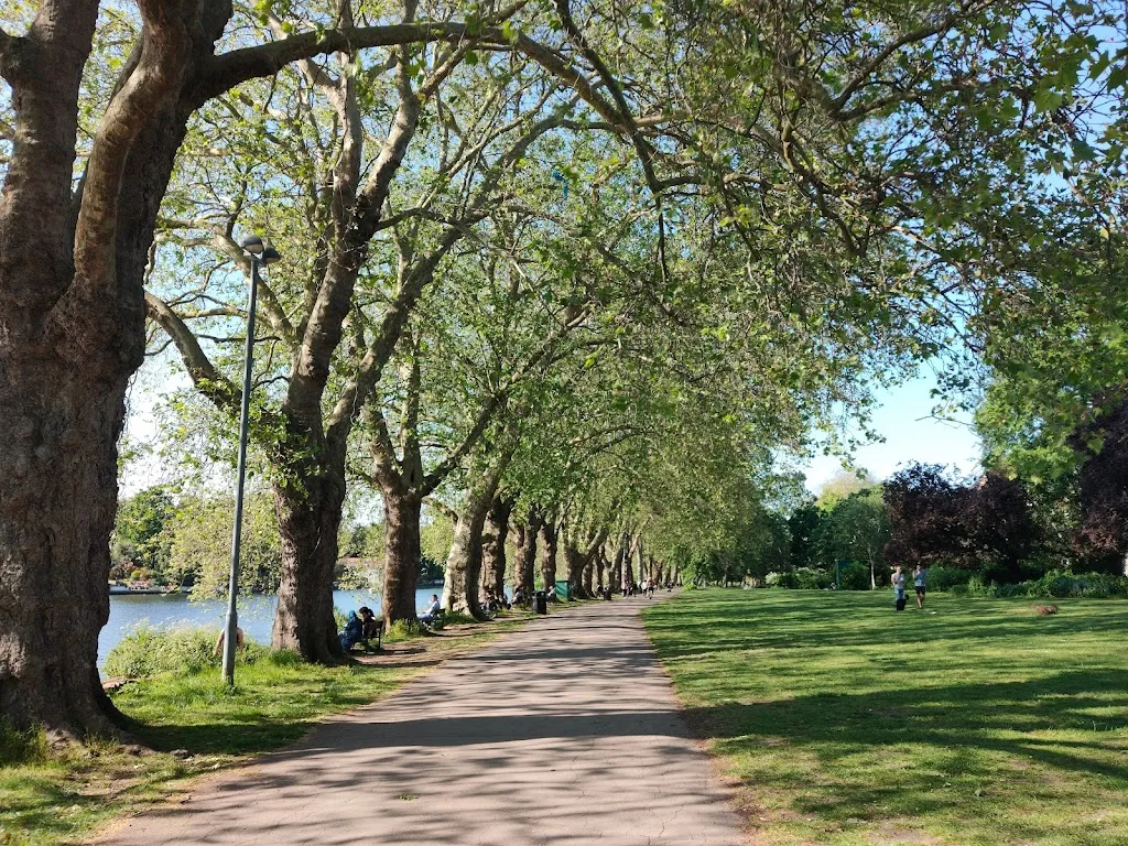 Canbury Gardens
