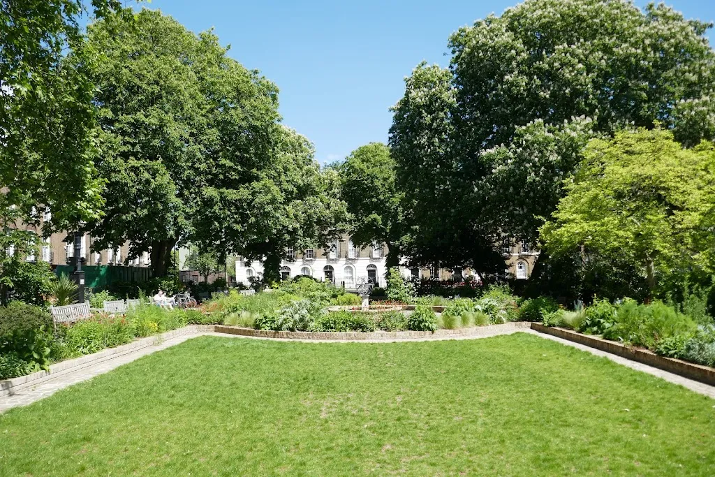 Canonbury Square Gardens