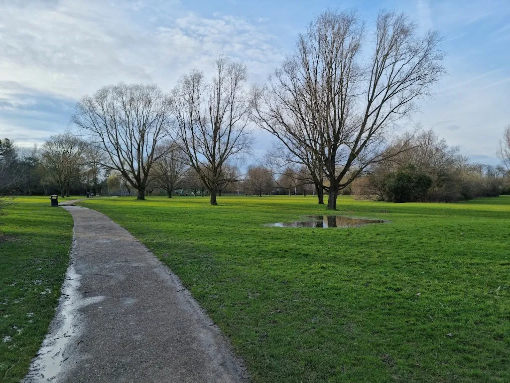 Canons Park