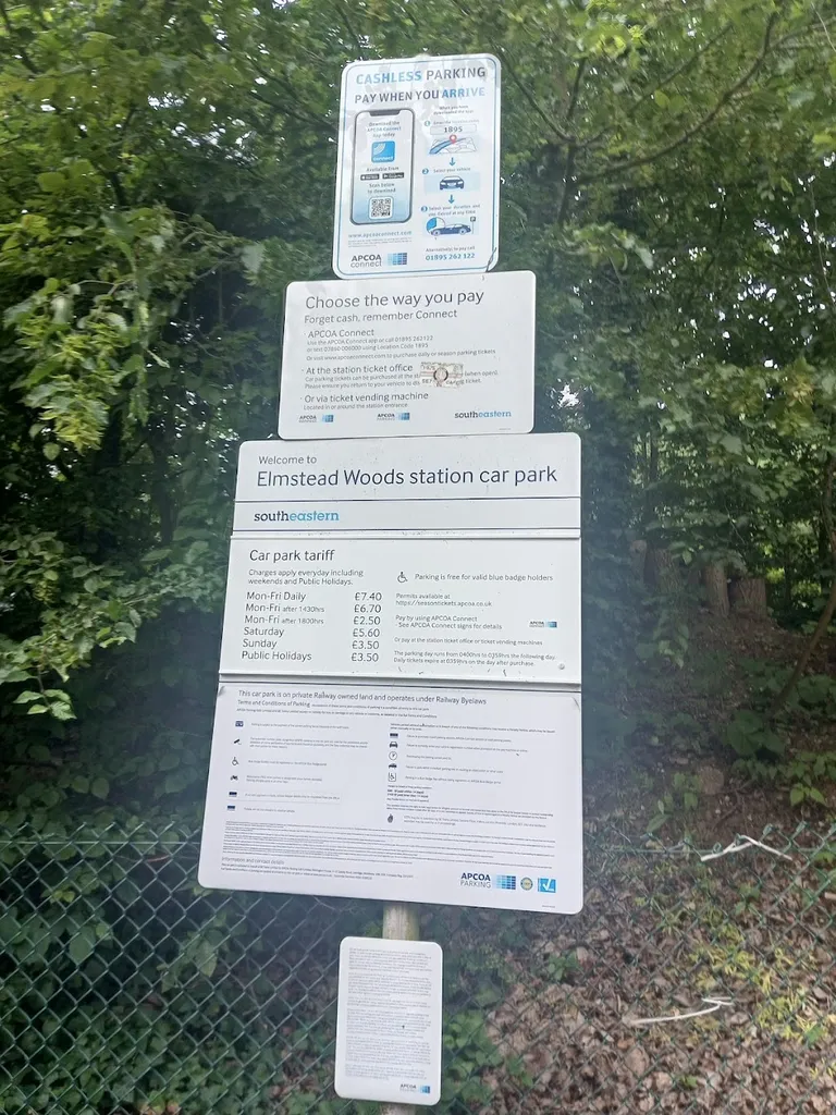 Car Park Elmstead Woods Station | APCOA