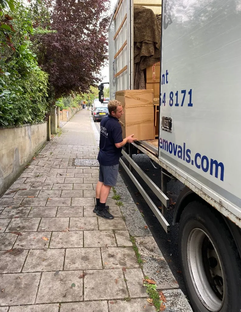 Casey's Removals