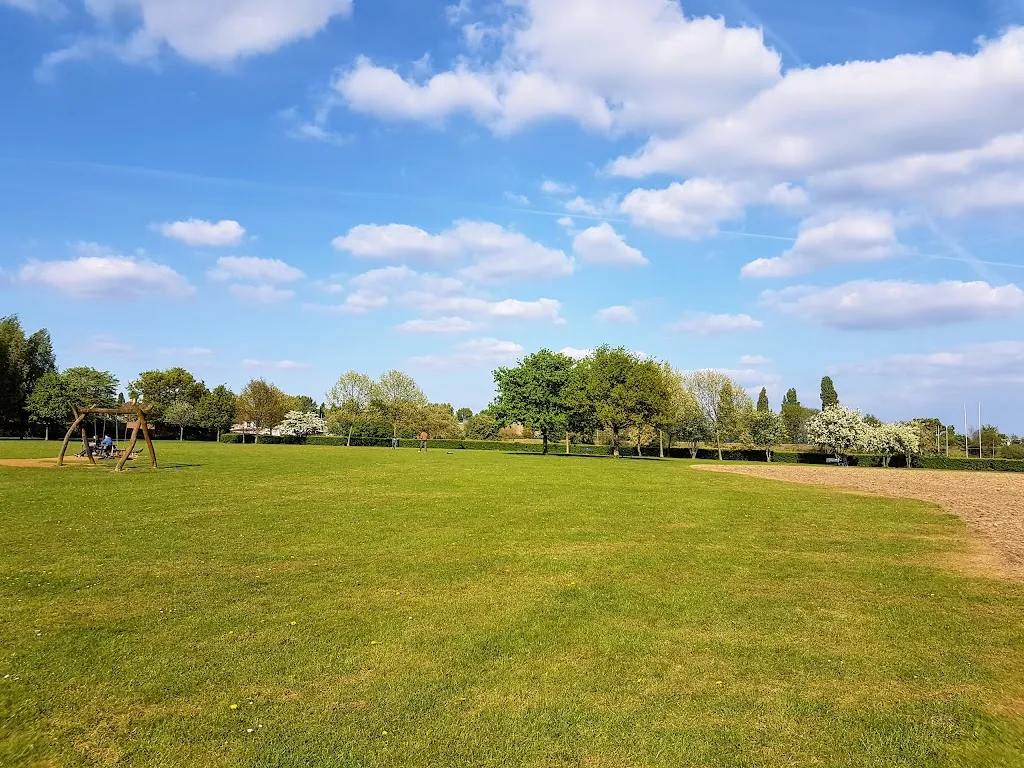 Cayton Green Park