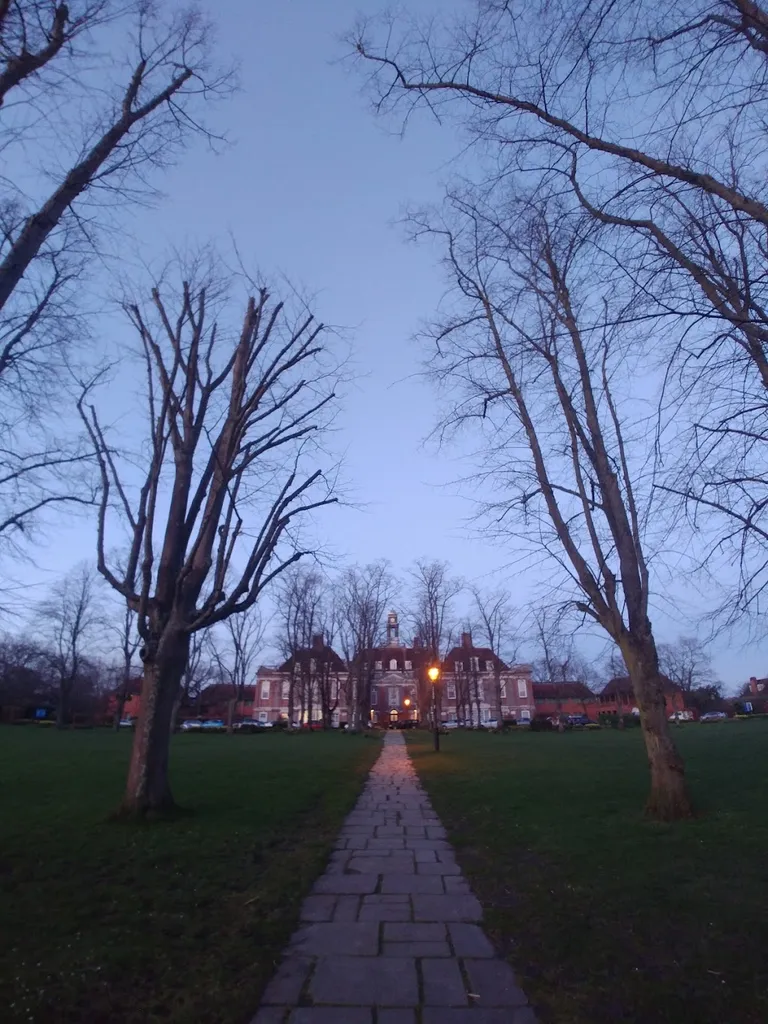 Central Square, Hampstead