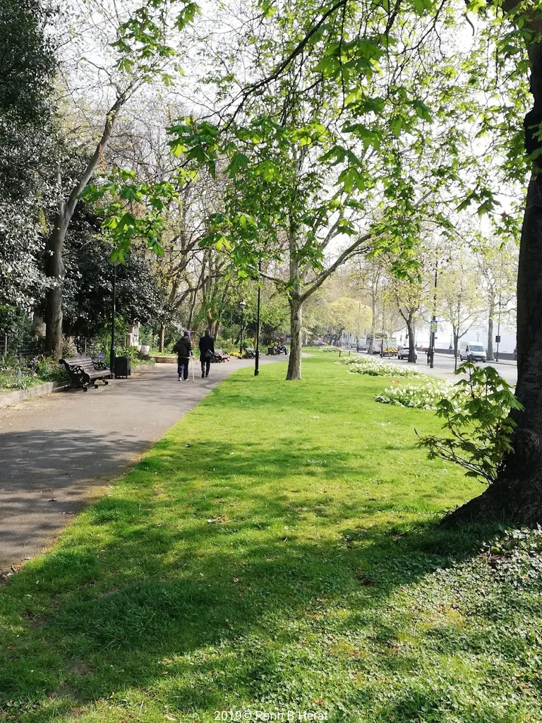 Chelsea Embankment Gardens