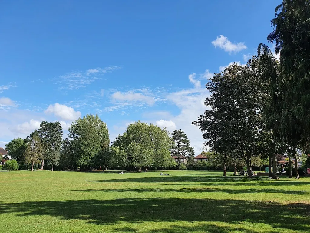 Church Field Gardens Park