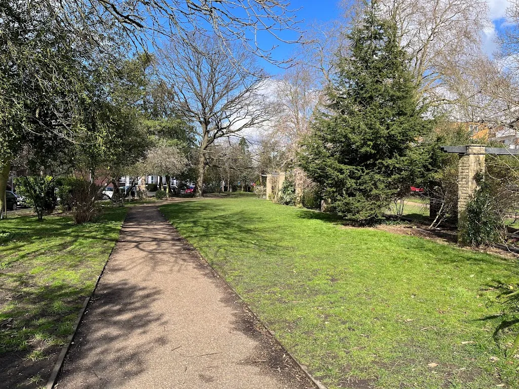 Claremont Gardens