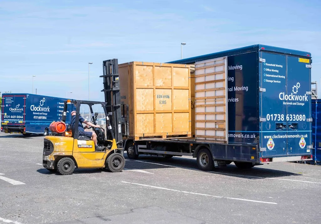 Clockwork Removals North London