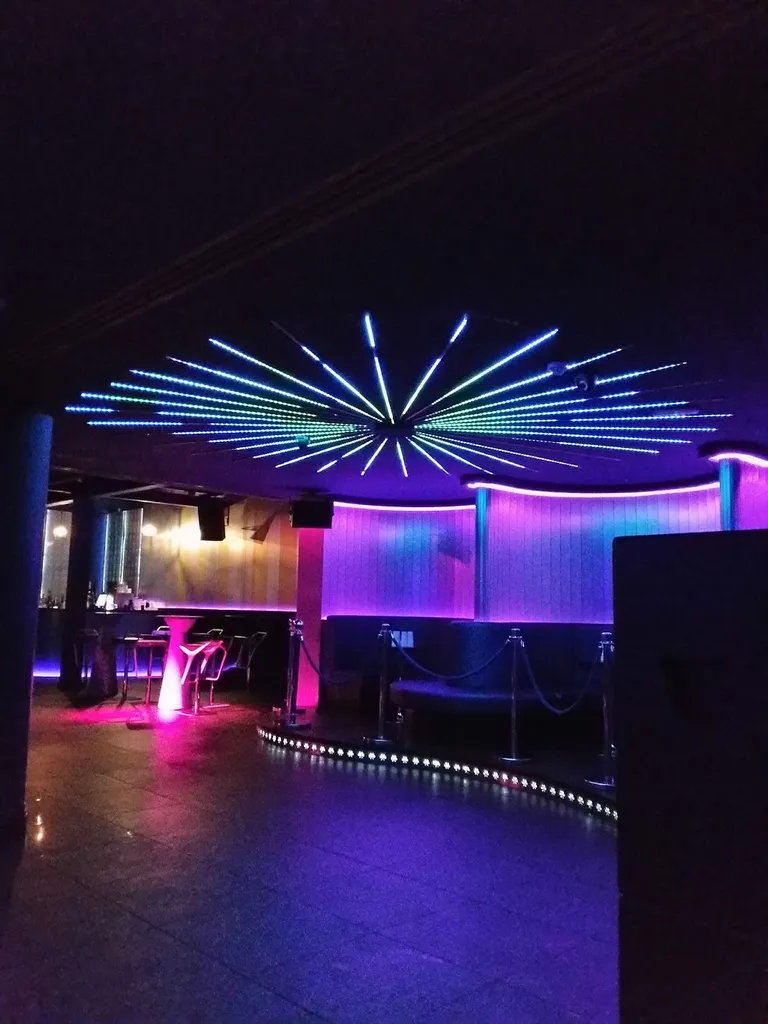 Club Azure
