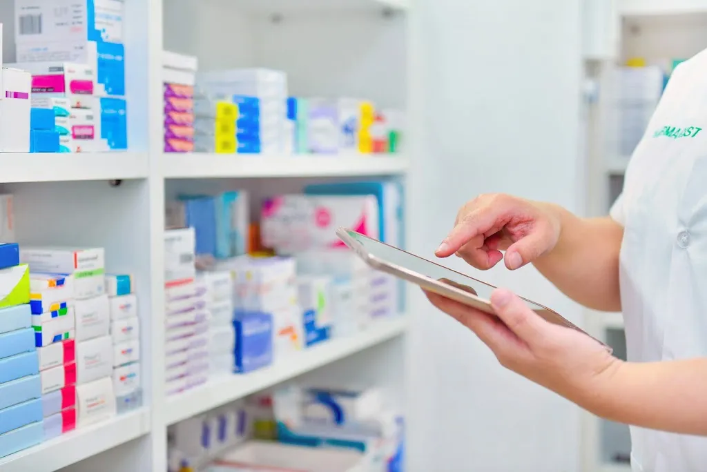 Coopers Pharmacy & Travel Clinic