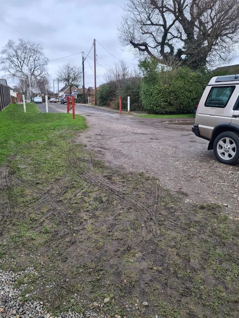 Cranham Brickfields Car Park