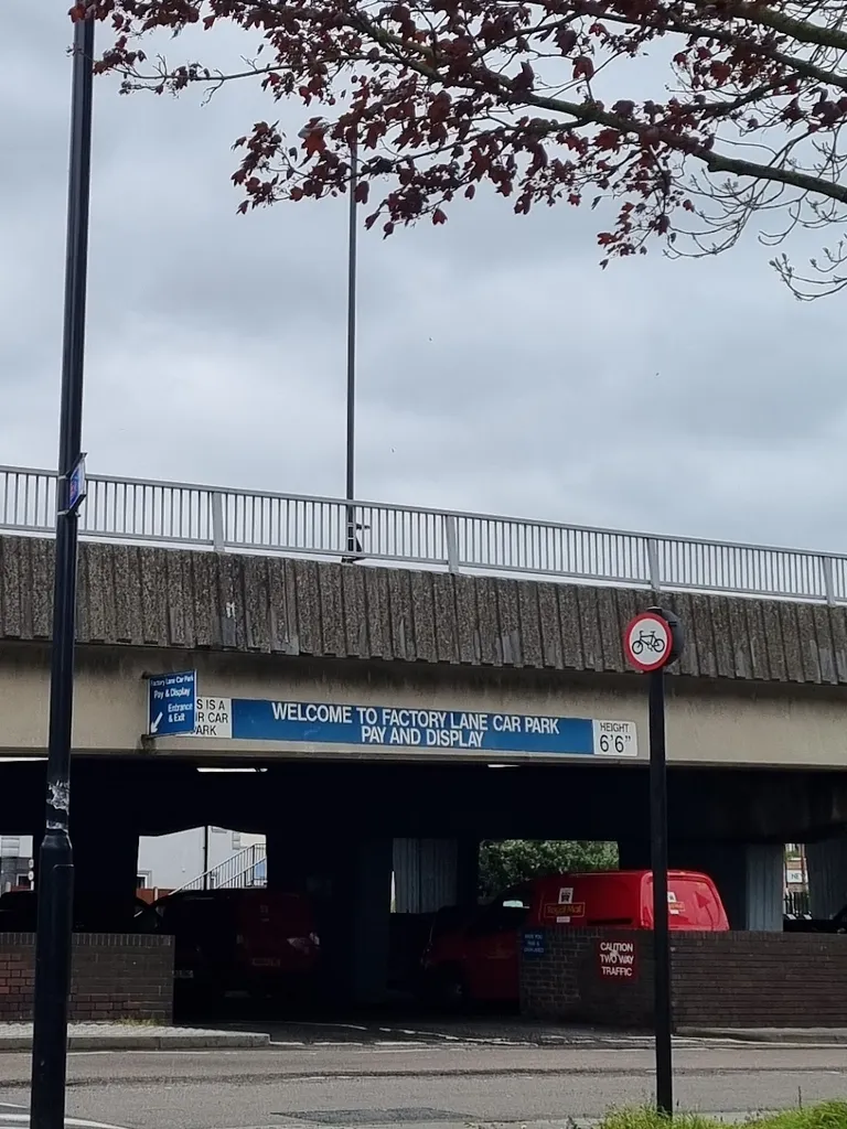 Croydon Car Park Pitlake