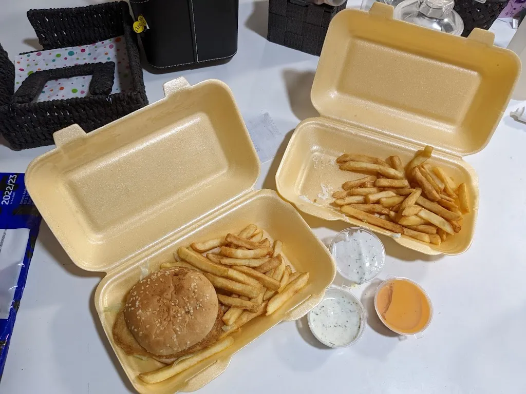 Domins Pizza & Kebab