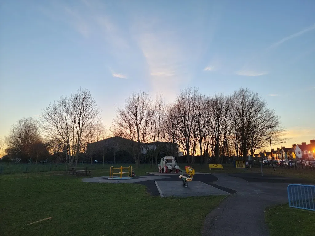 Dorchester Road Recreation Ground