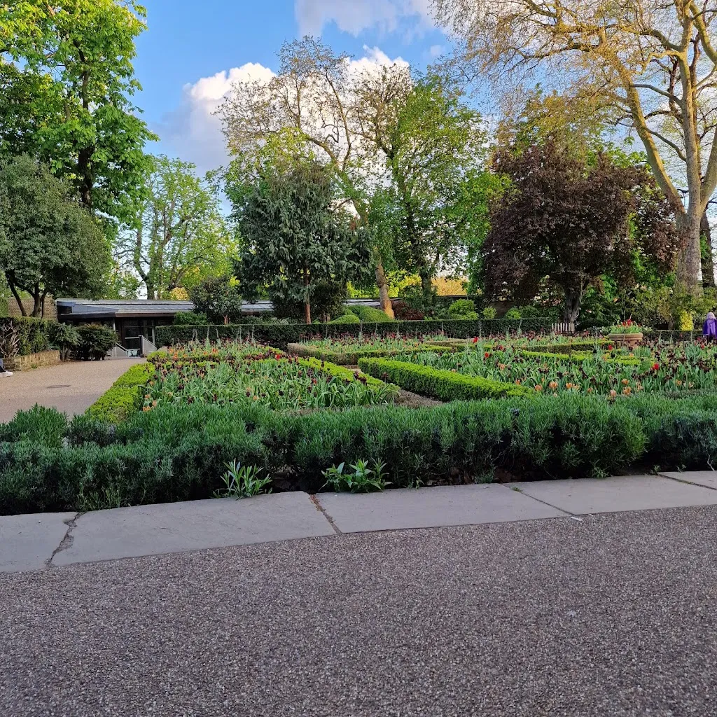 Dutch Garden