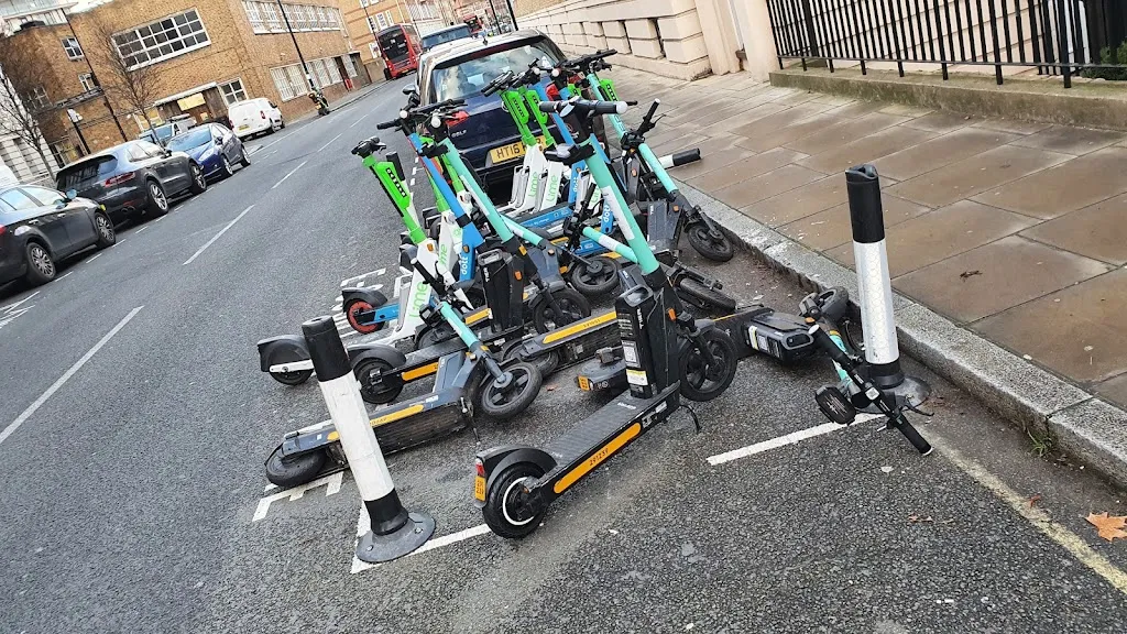 E-Scooter Parking Bay