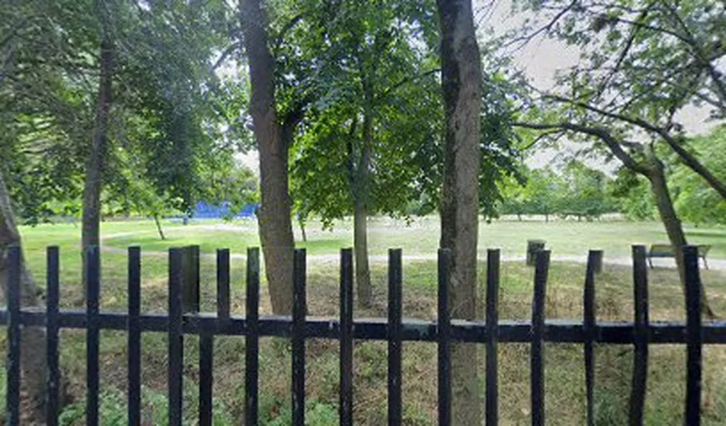 East Beckton Green Field