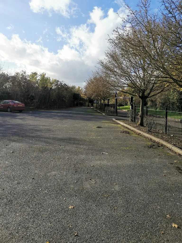 Eastbrookend Cemetery Car Park