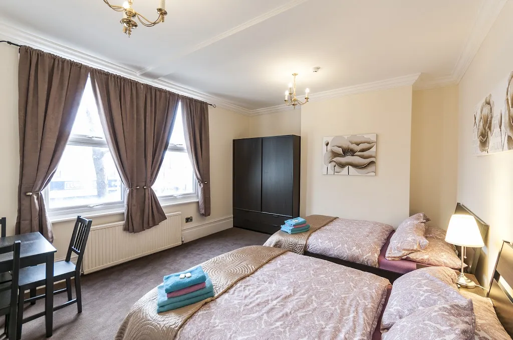 Easyroomlet