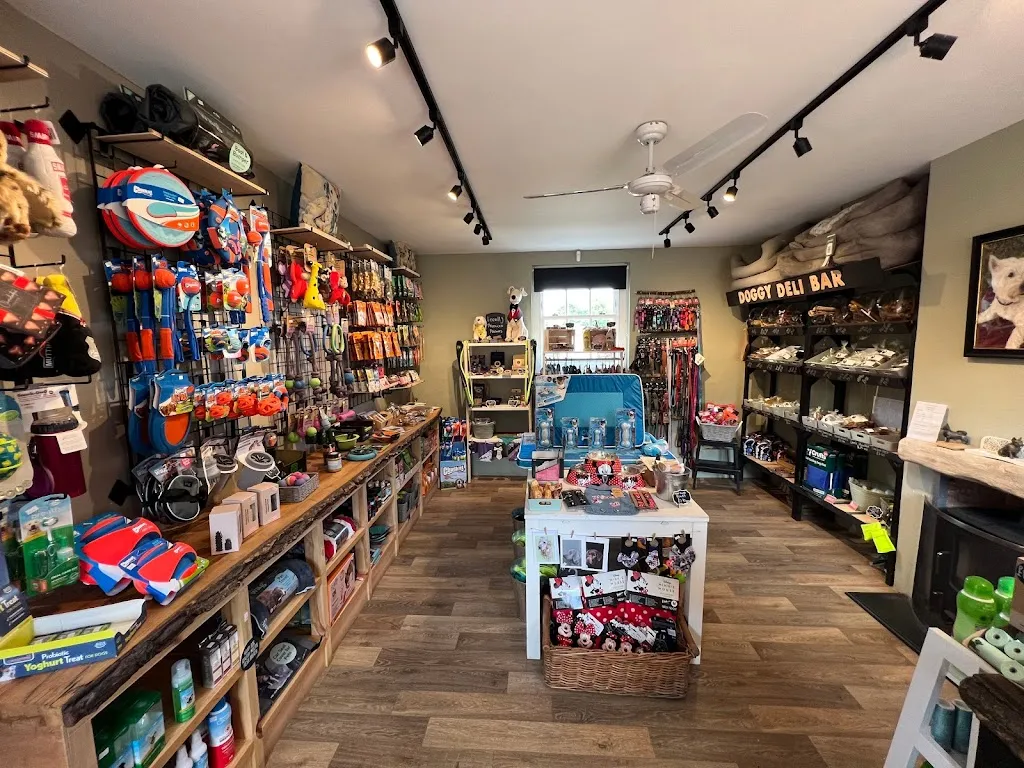 Eddies Dog Shop & Grooming Parlour