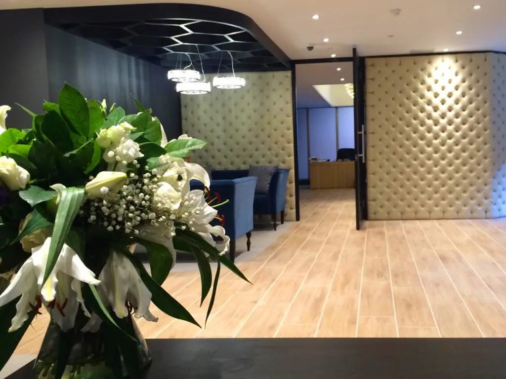 Edelux Ltd - Painters & Decorators