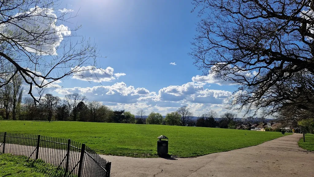 Eltham Park North