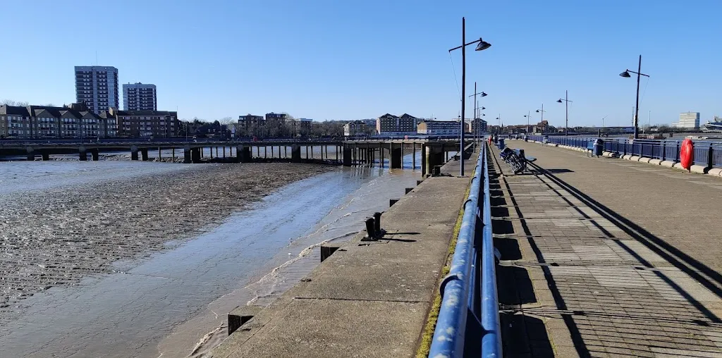Erith Pier