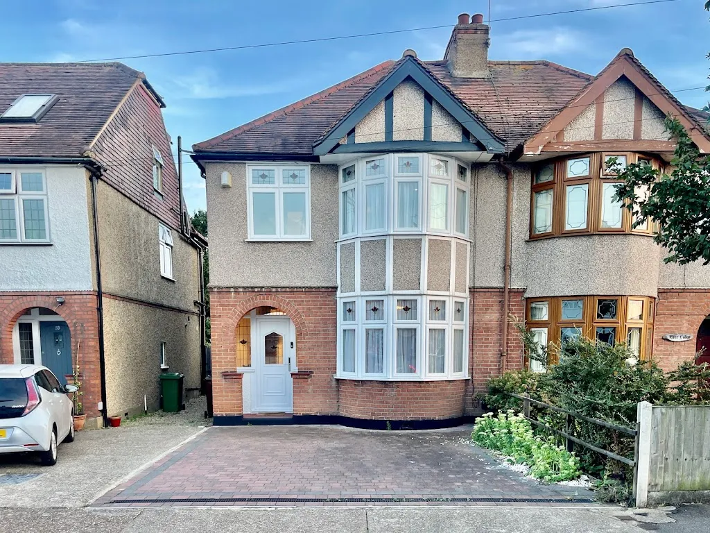 Essex Short Stays - Hornchurch Home