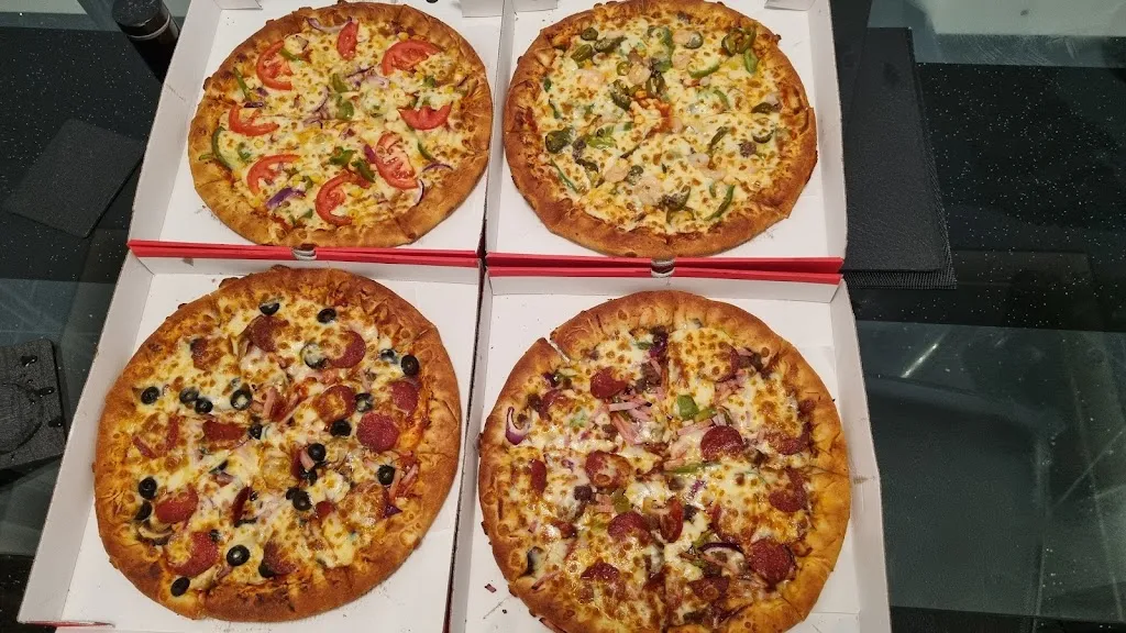 Fabs Chicken and Pizza