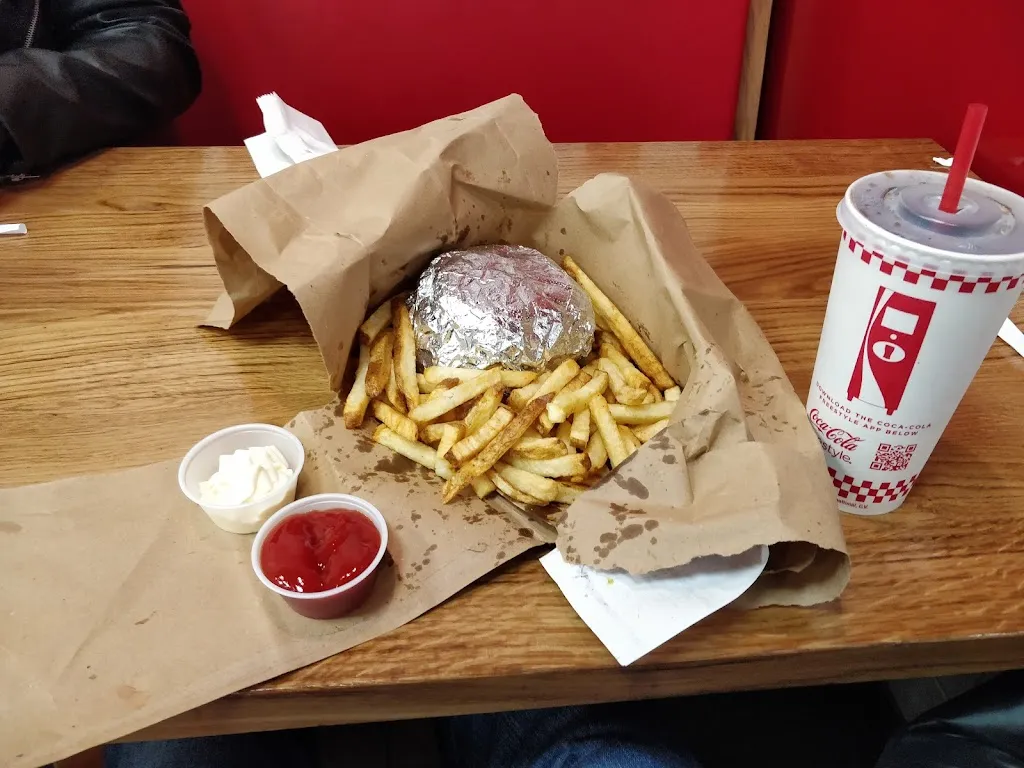 Five Guys Westfield Stratford