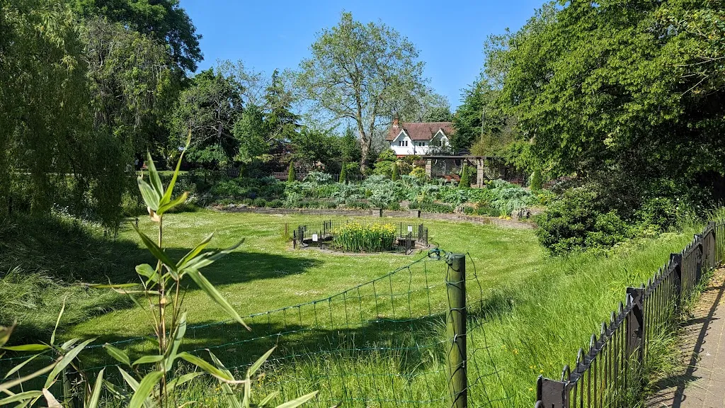 Garden Walking Trail at West Ham Park