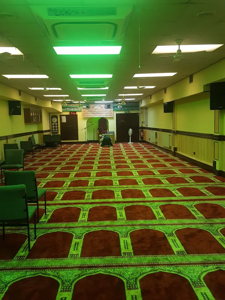 Ghosia Mosque (Sunni Hanafi Brailvi)