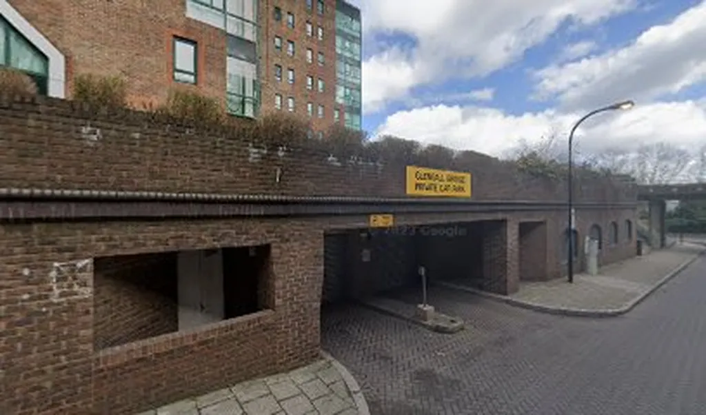 Glengall Bridge Private Car Park