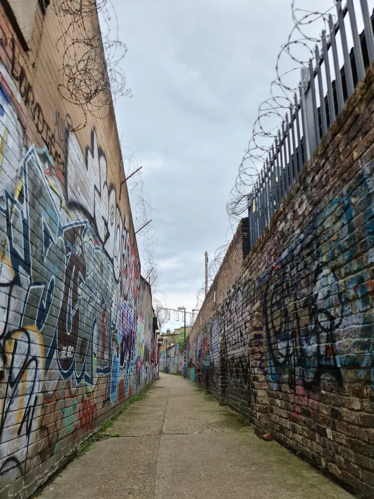 Grove Passage