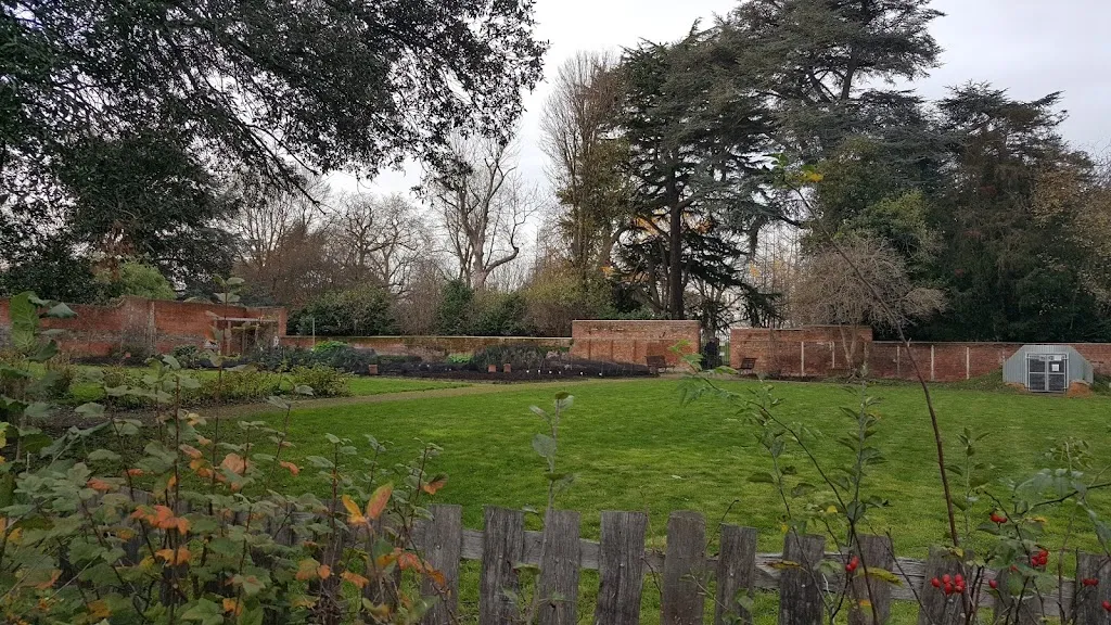 Gunnersbury Community Garden