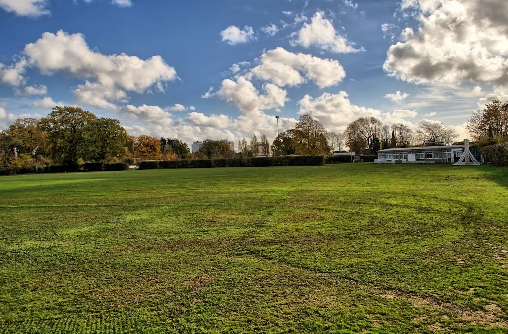 Hadley Field