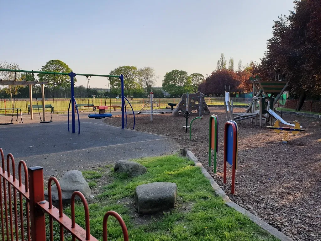 Harmondsworth Park