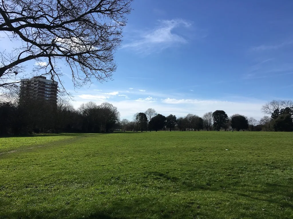 Harrow Lodge Park - North Side