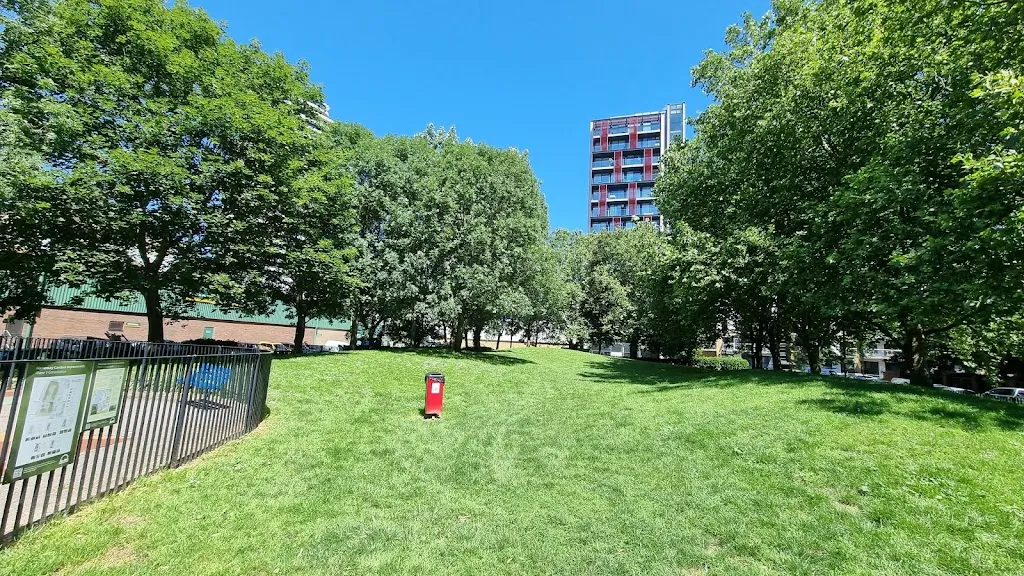 Harroway Gardens