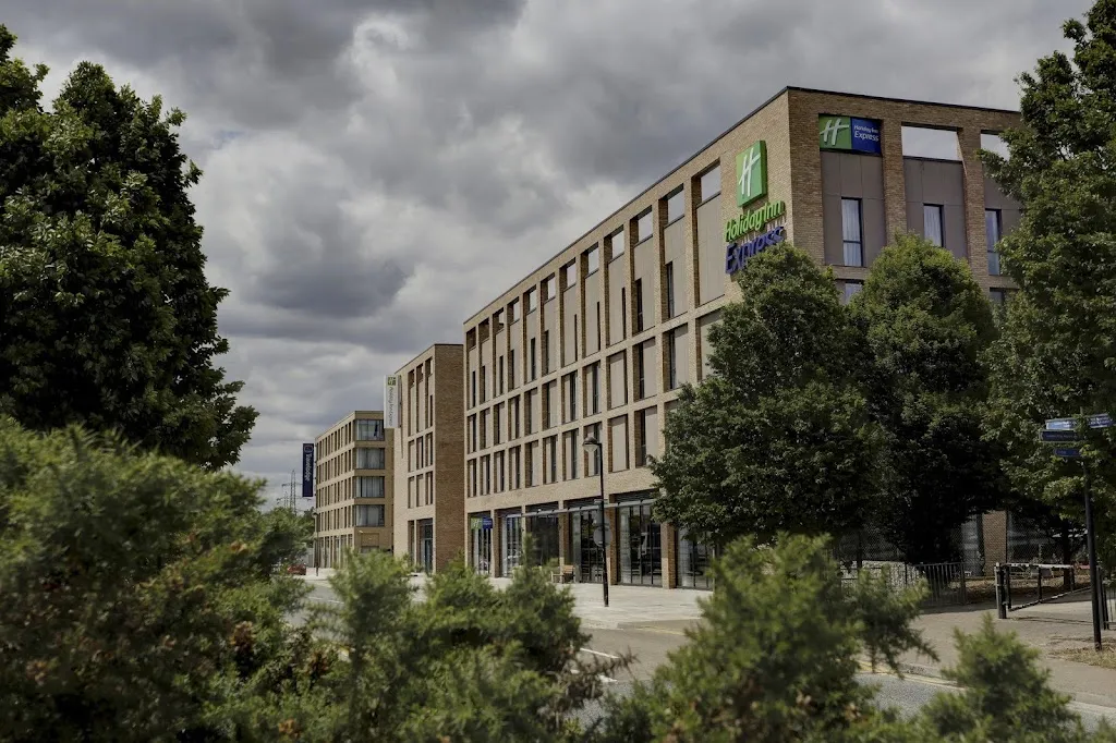 Holiday Inn Express London - Excel, an IHG Hotel