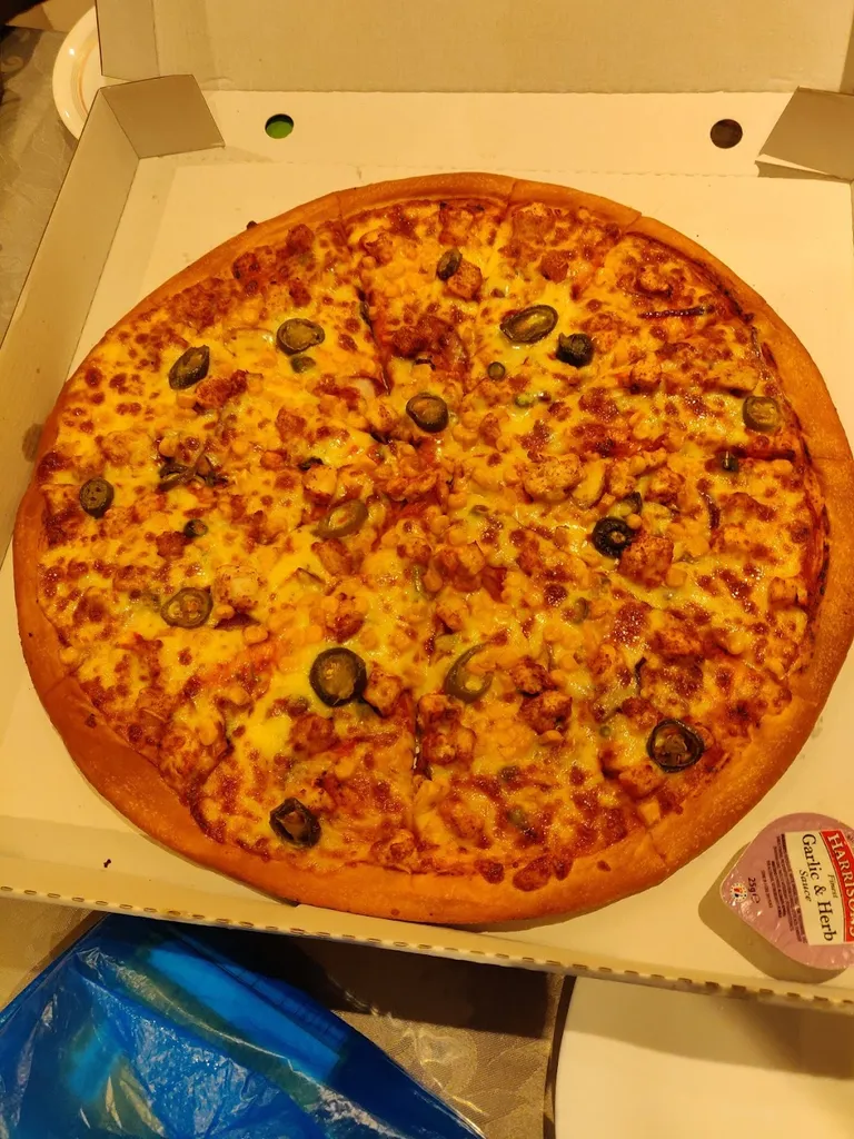 Hollywood Pizza & Chicken