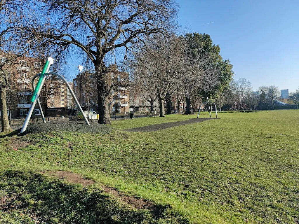 Hurlingham Park