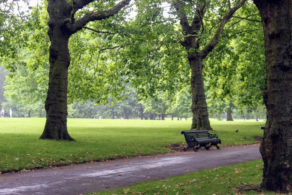 Hyde Park Square