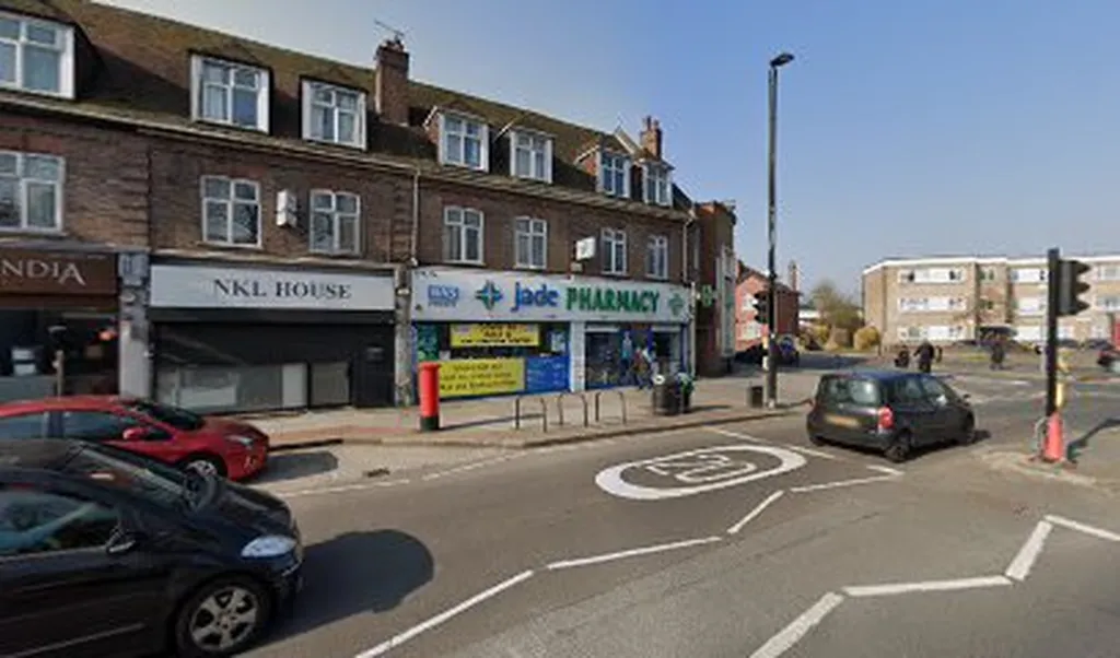 Jade Pharmacy & Travel Clinic