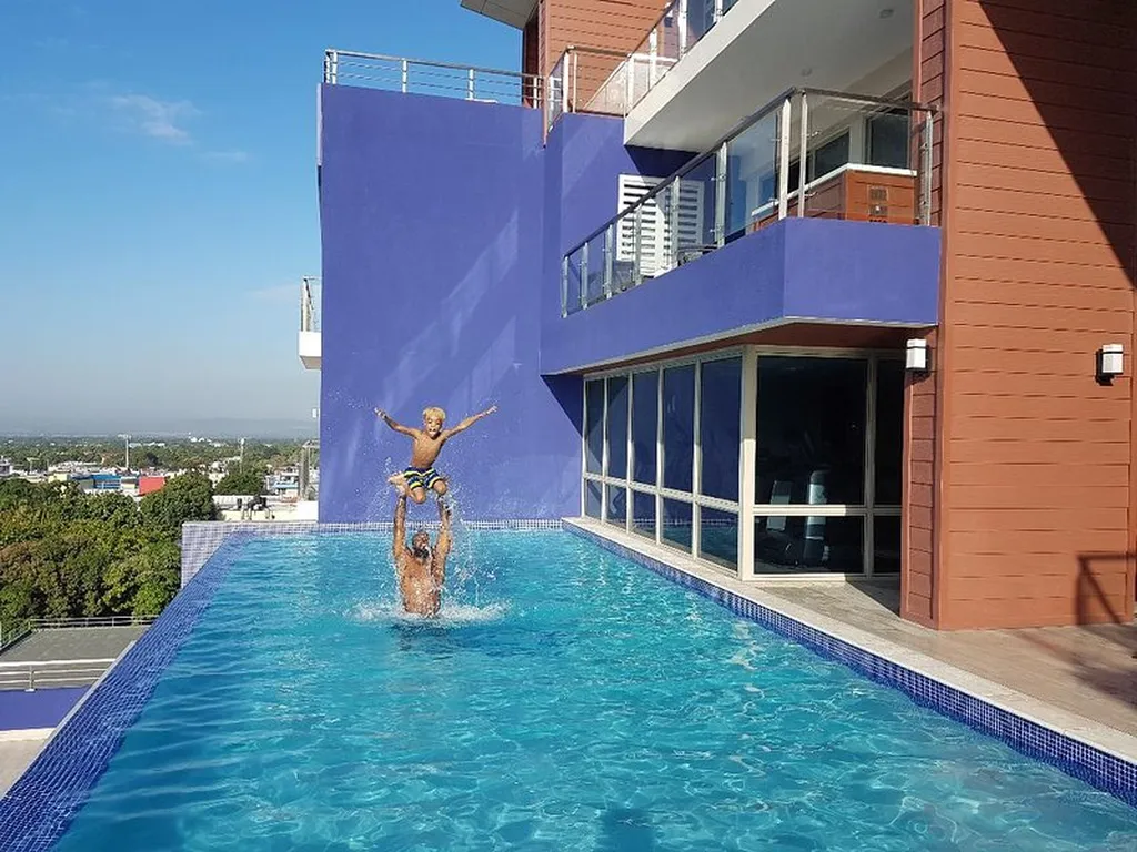 Jamaica Holiday Rental Limited