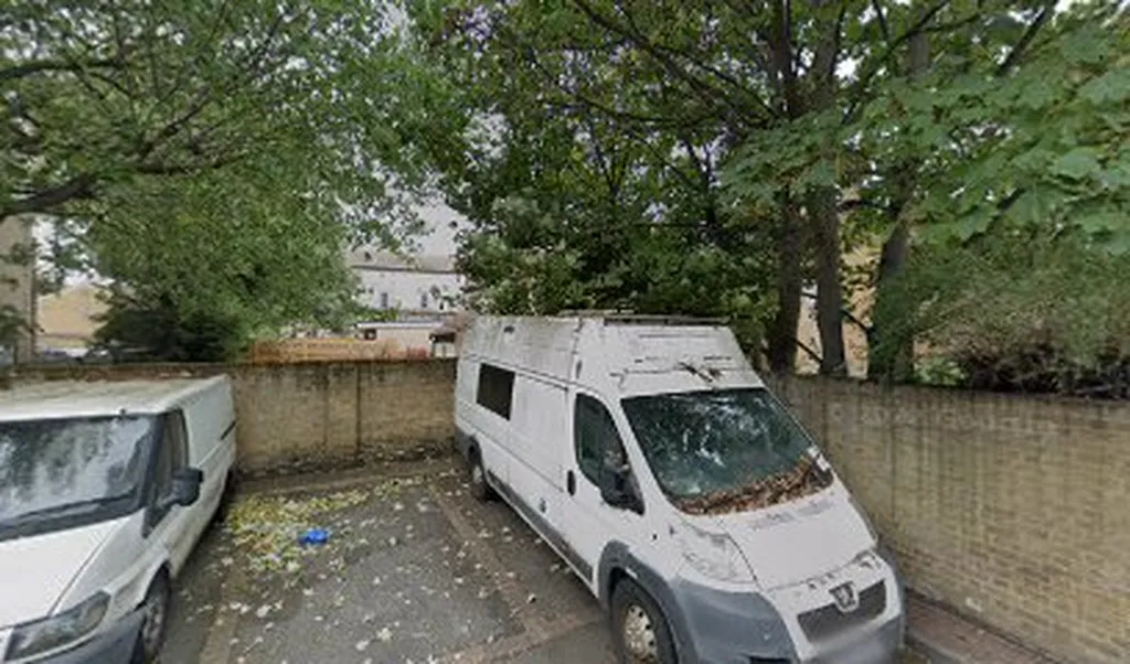 Joel Removals New Cross - Man & Van