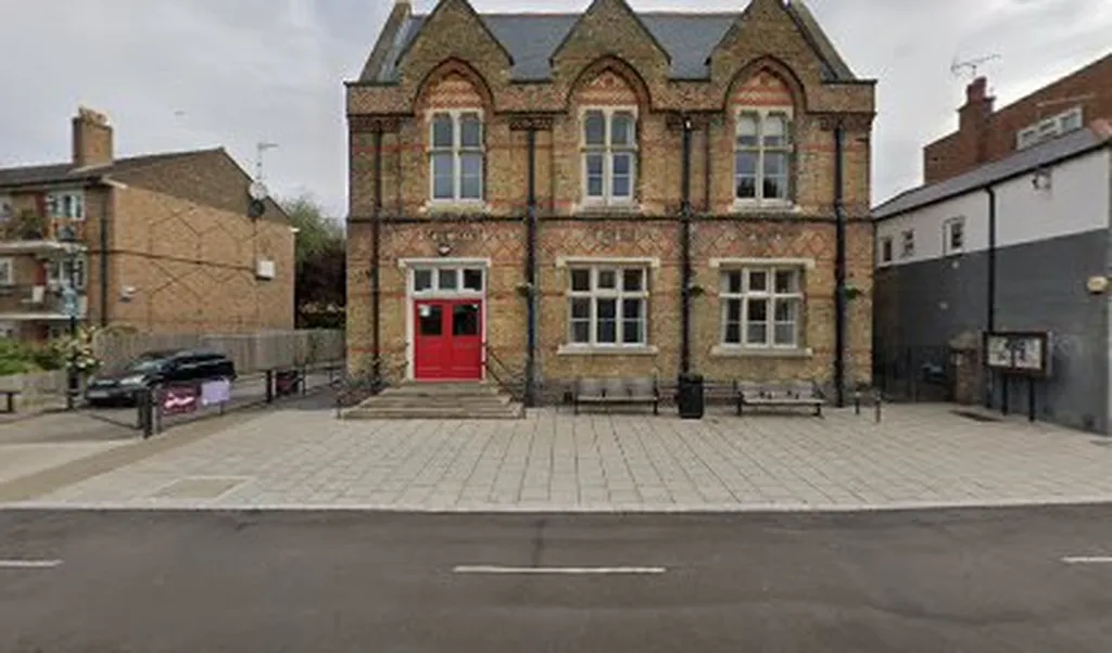 Jummah Salah (run by IDC) in Isleworth Public Hall,